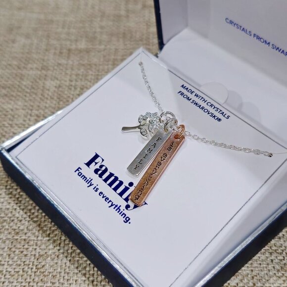 “Family Tree” Swarovski Crystal Necklace – Sterling Silver & 18K Gold 18" - Picture 4 of 5